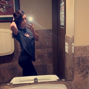 Meet your Posher, Hailey